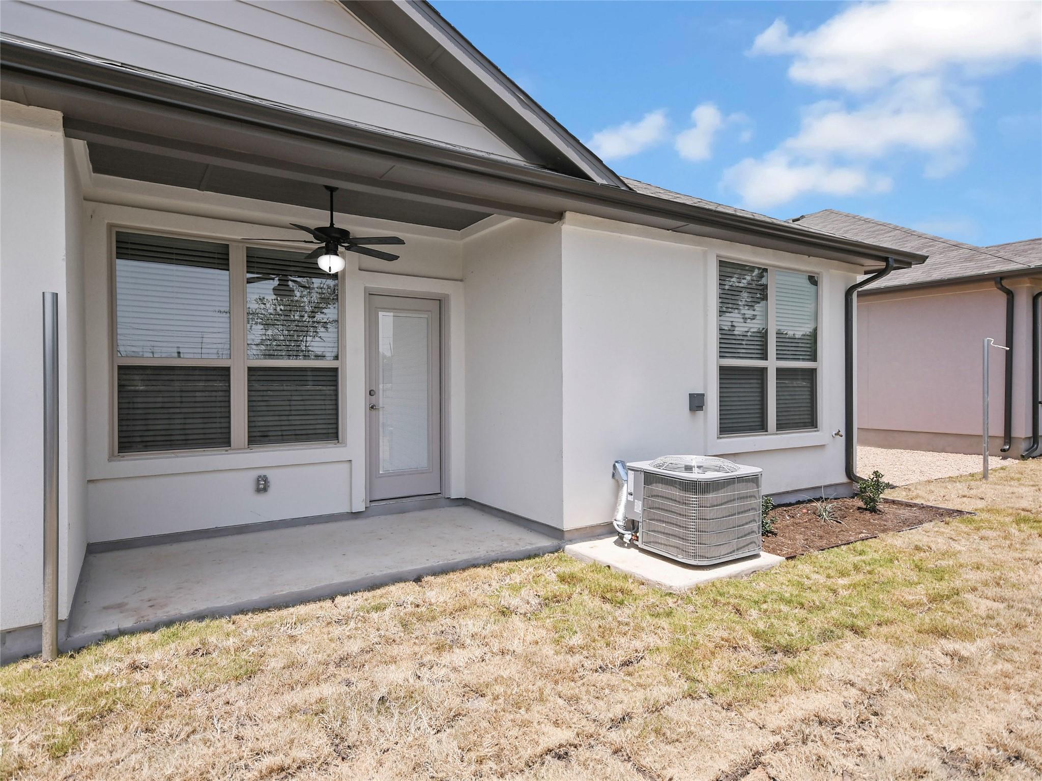 408 Parkline Dr Property Photo 26