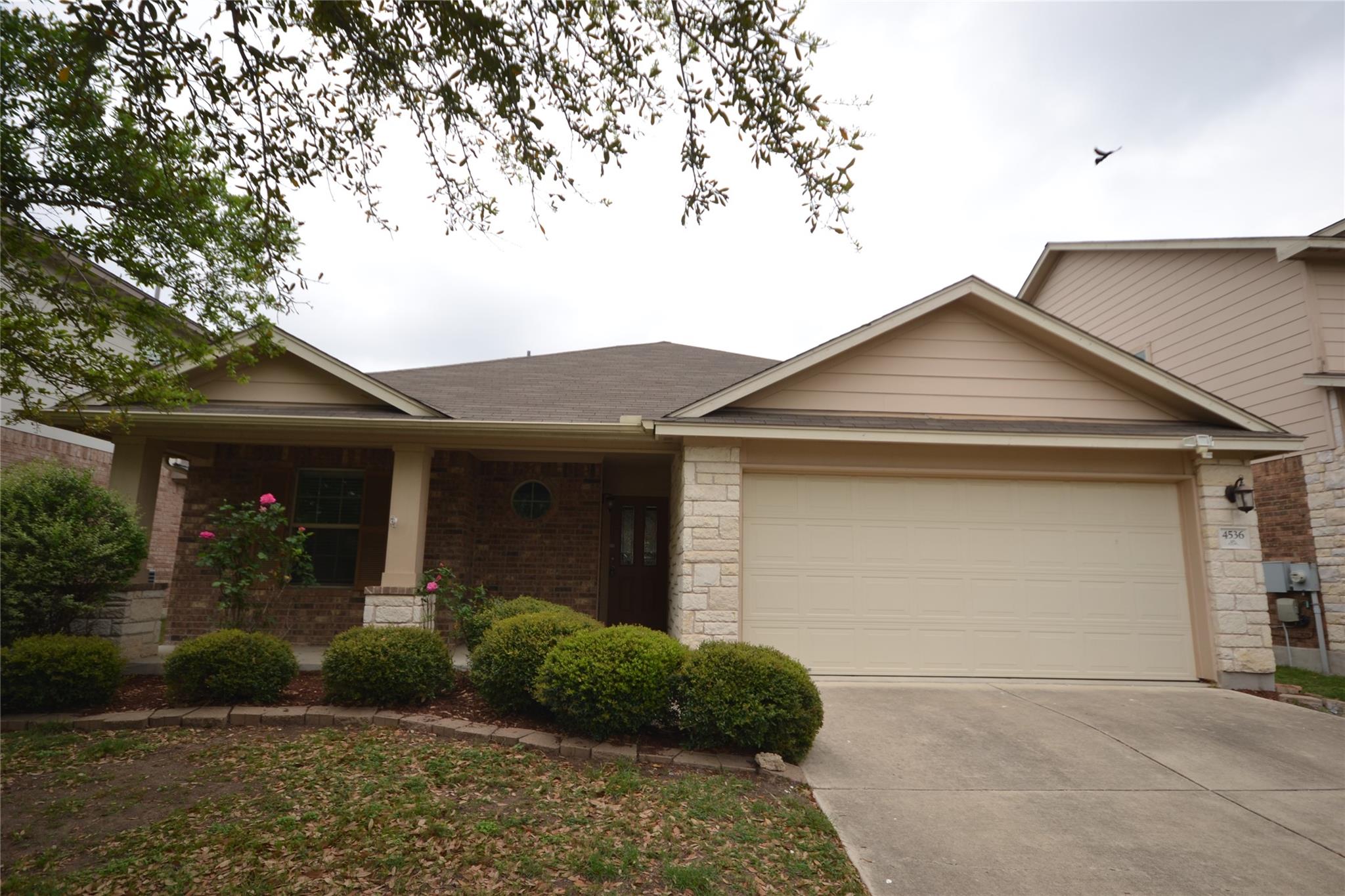4536 Tiddle Ln Property Photo