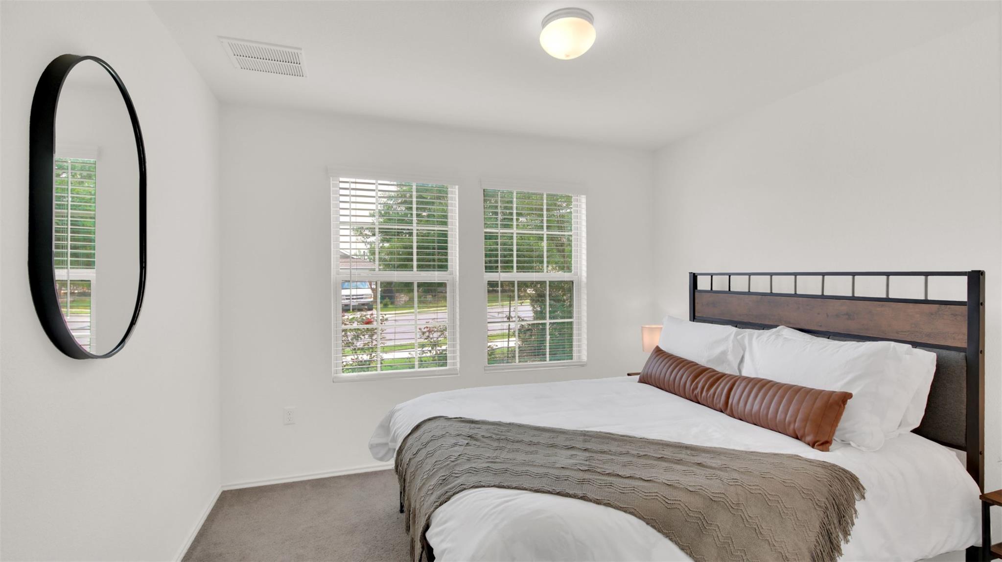 15409 Summer Ray Dr Property Photo 5