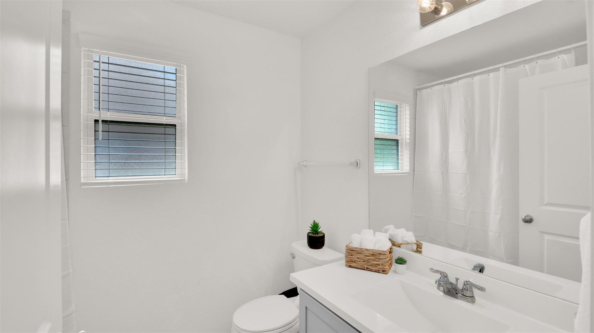 15409 Summer Ray Dr Property Photo 6