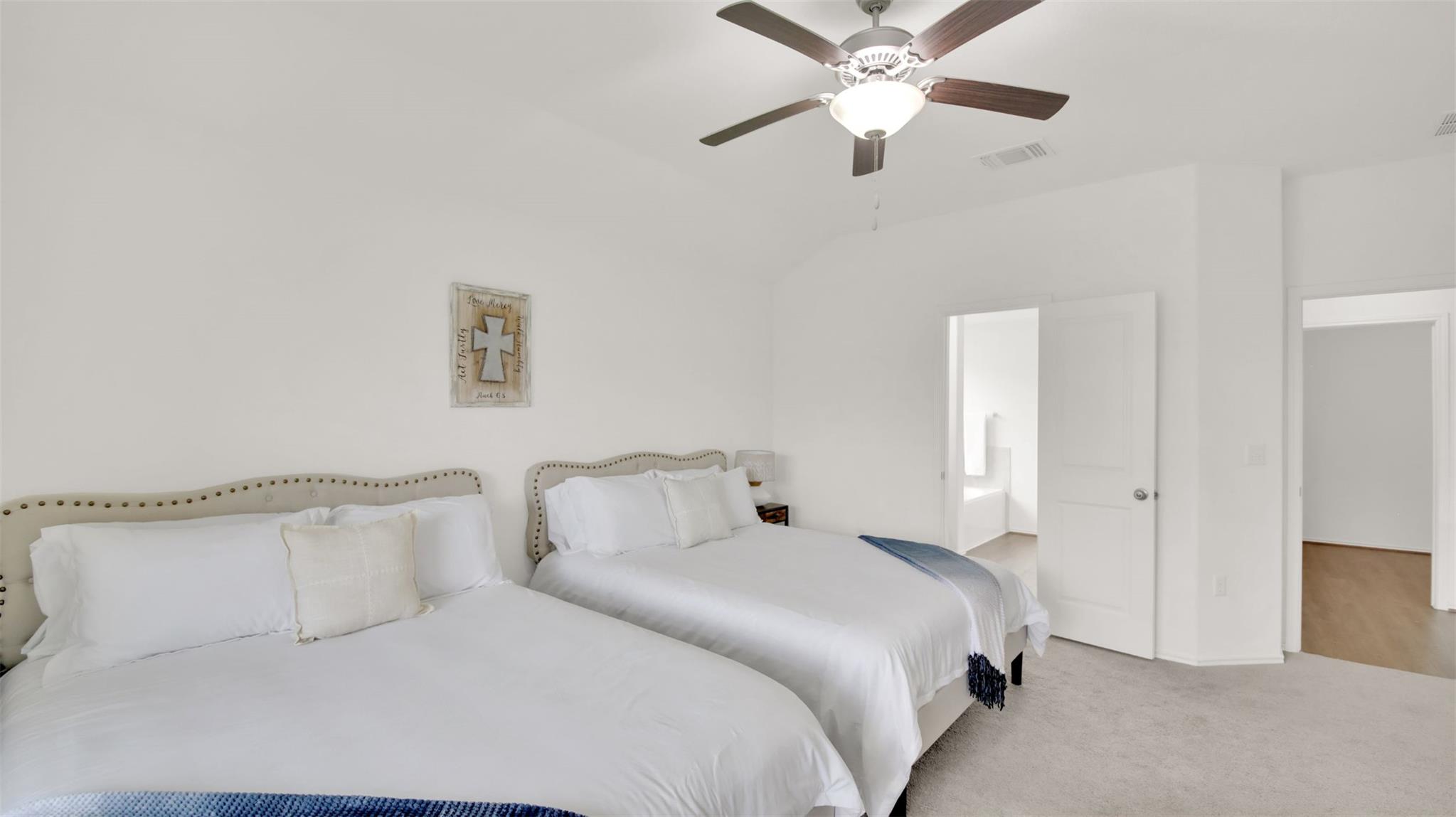 15409 Summer Ray Dr Property Photo 21