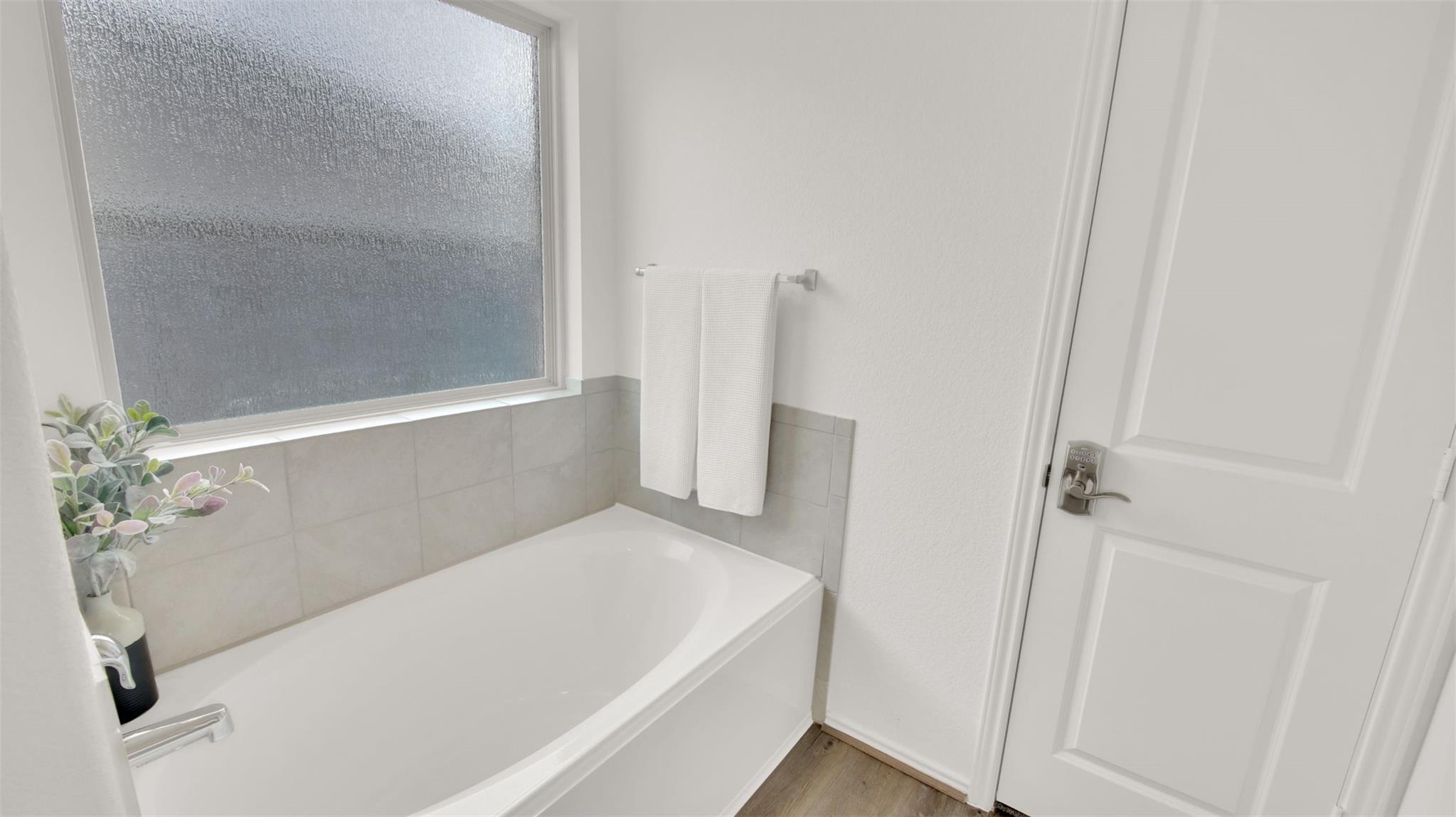 15409 Summer Ray Dr Property Photo 25