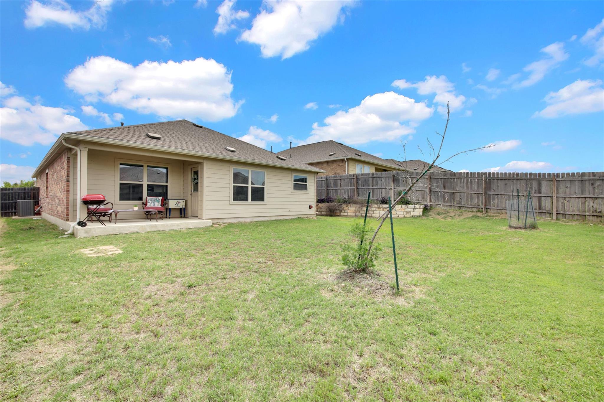 15409 Summer Ray Dr Property Photo 30