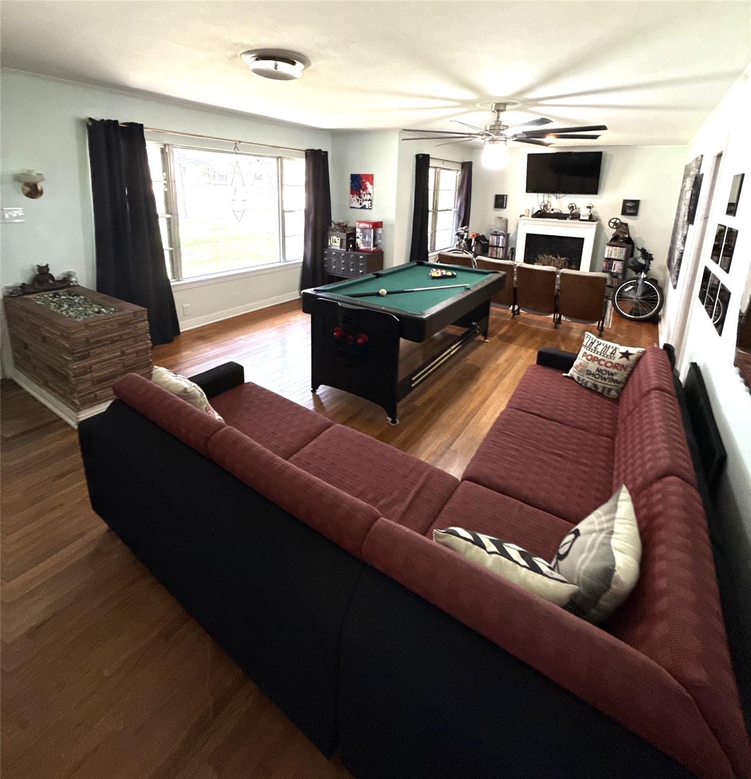 2105 Vogel Ave Property Photo 10