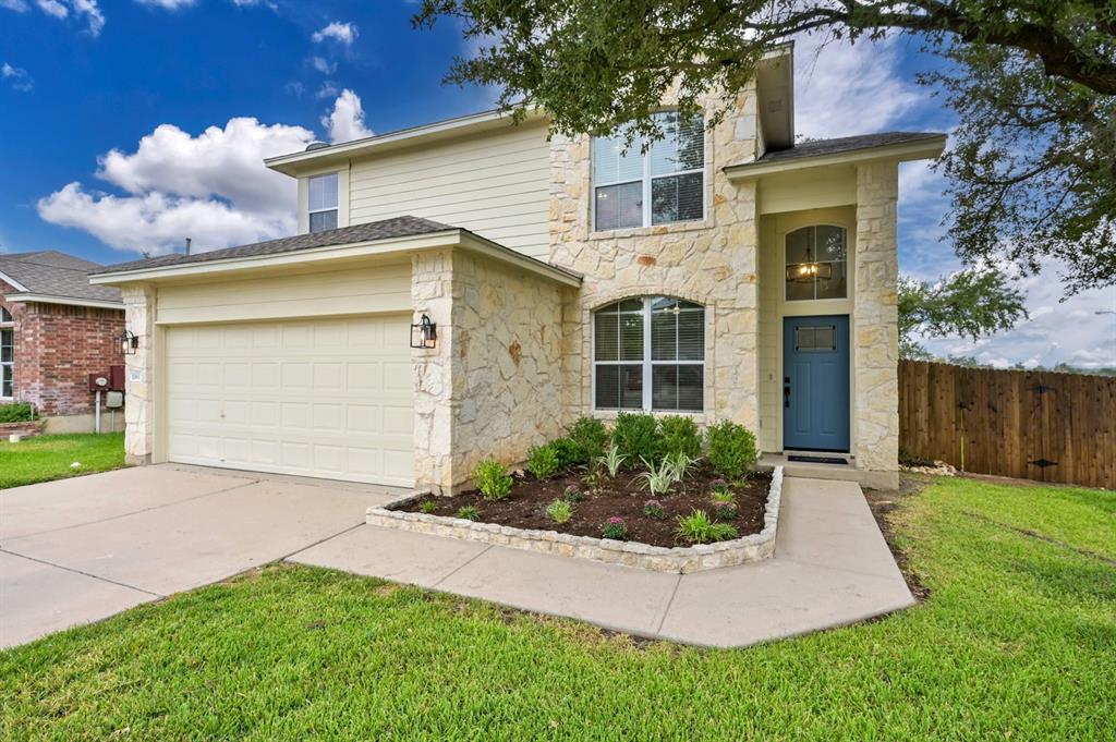 1161 Stone Forest Trl Property Photo 2