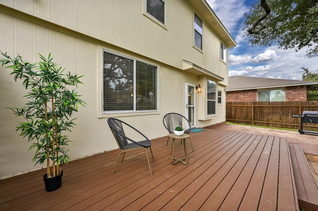 1161 Stone Forest Trl Property Photo 24