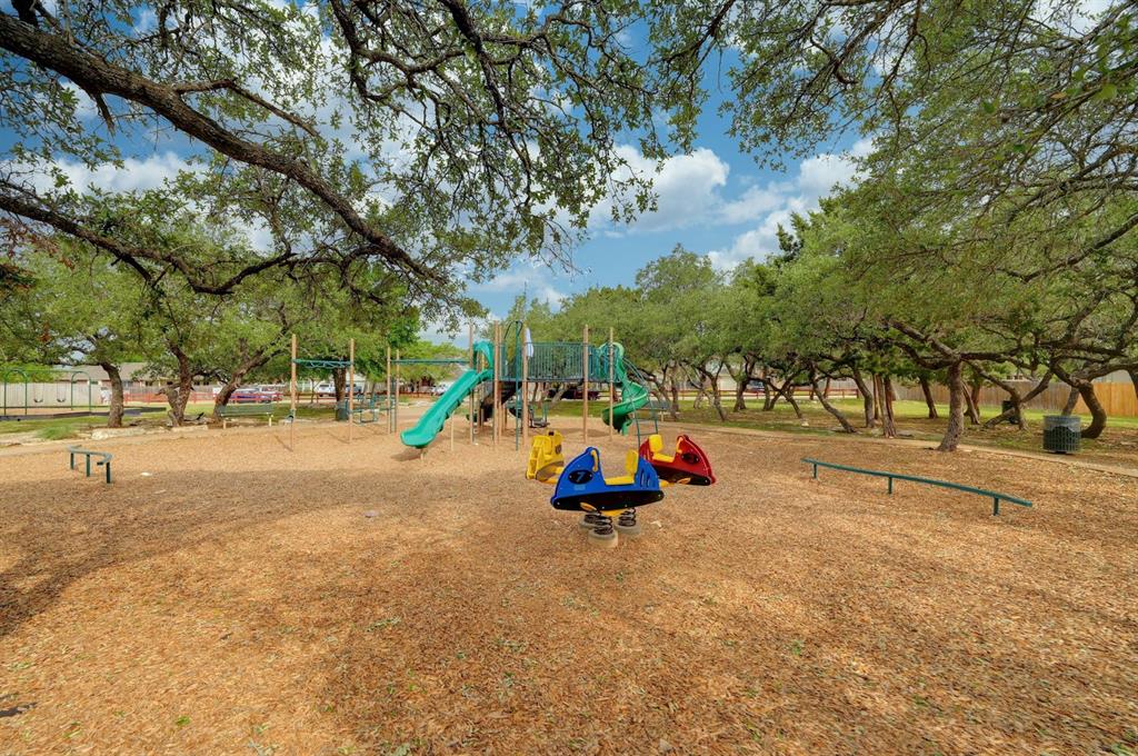 1161 Stone Forest Trl Property Photo 34