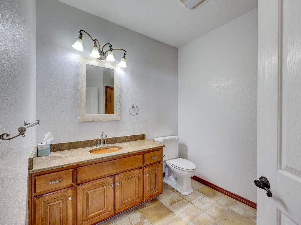 3082 County Road 446 Property Photo 6