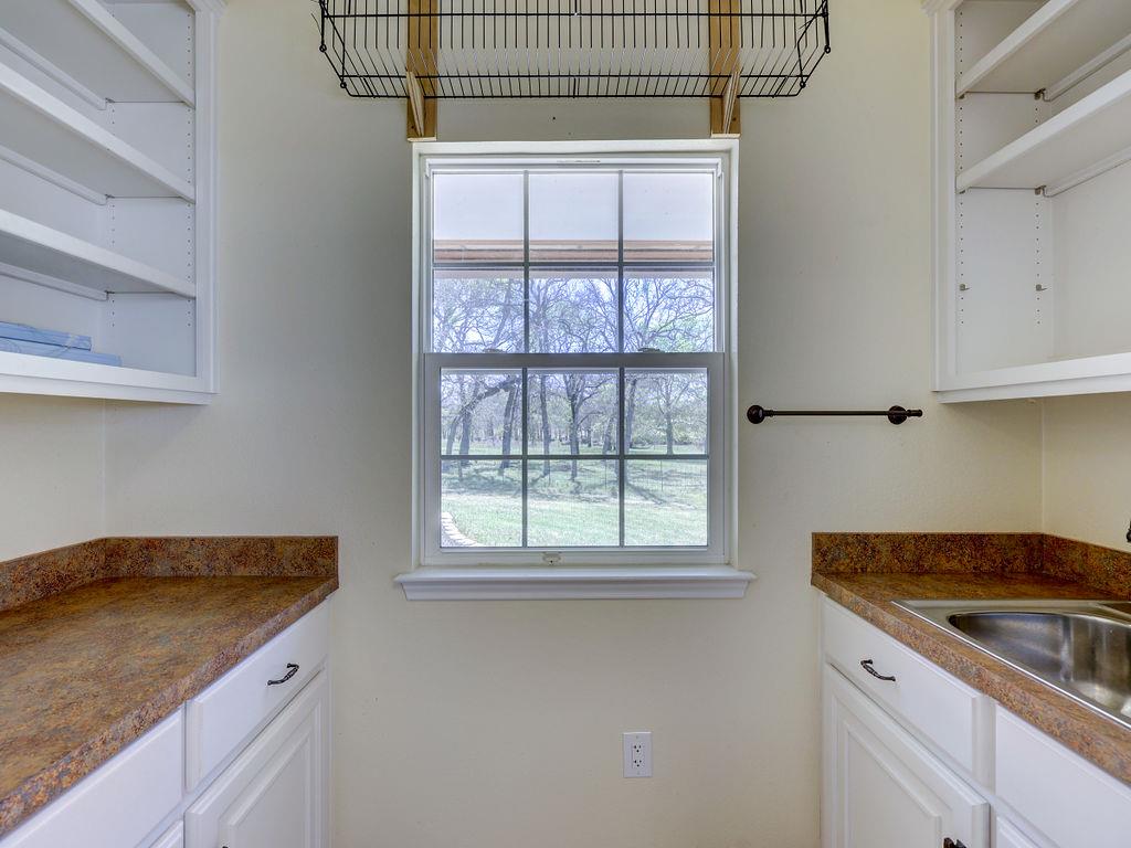 3082 County Road 446 Property Photo 11
