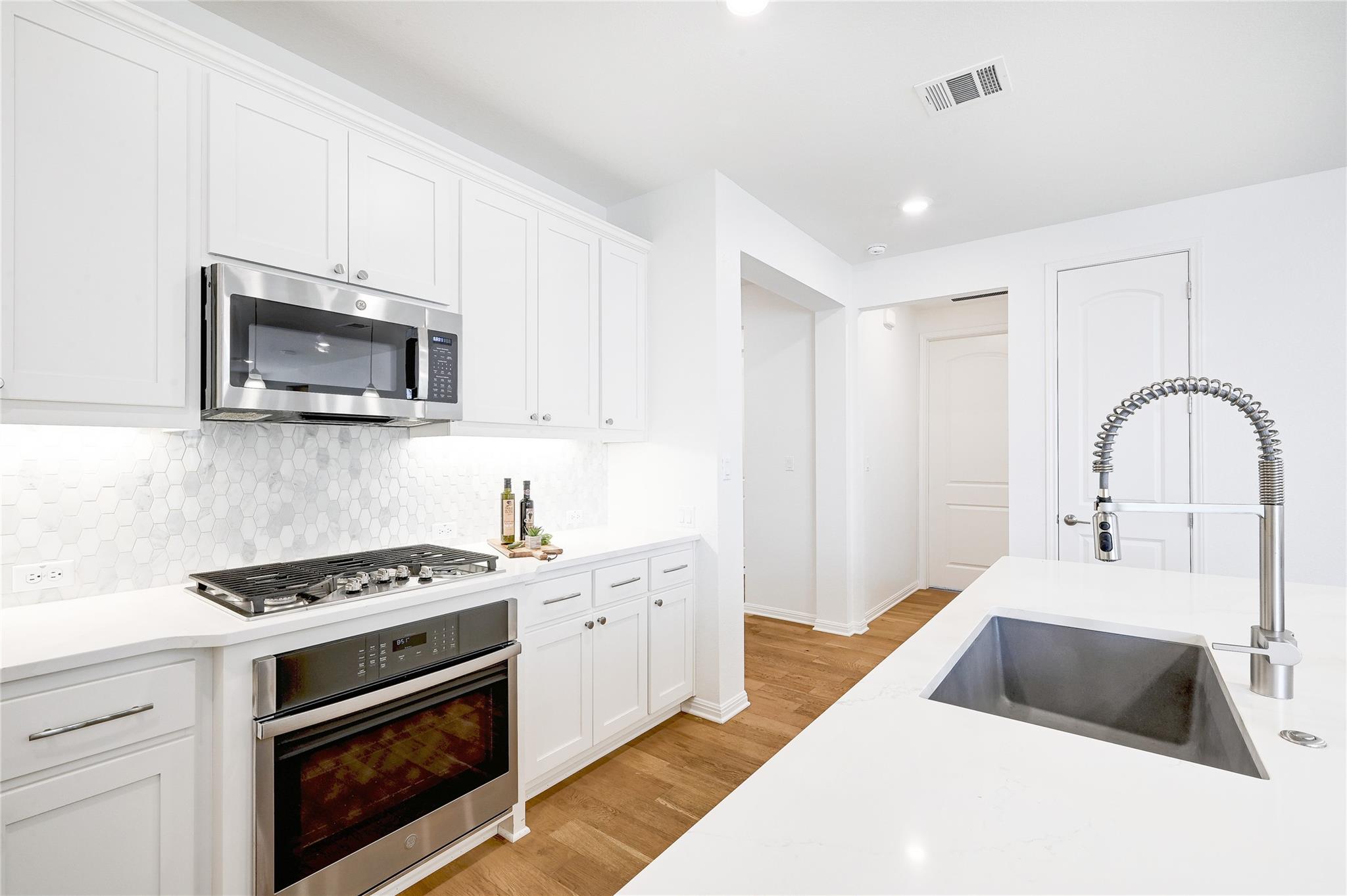 19020 Fernando Trl Property Photo 9