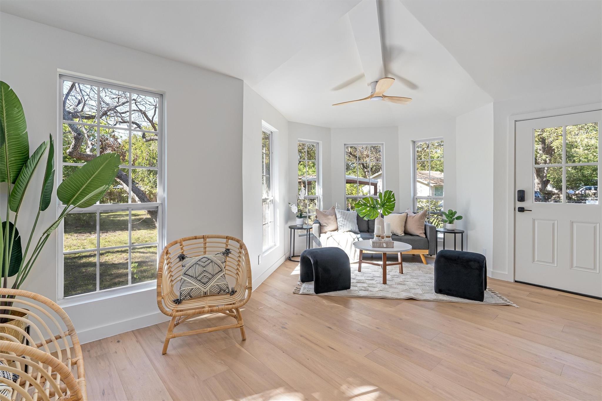 1207 Lexington St Property Photo 16