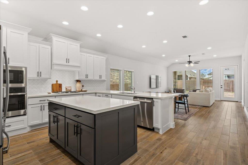 120 Plumbago Loop Property Photo 10