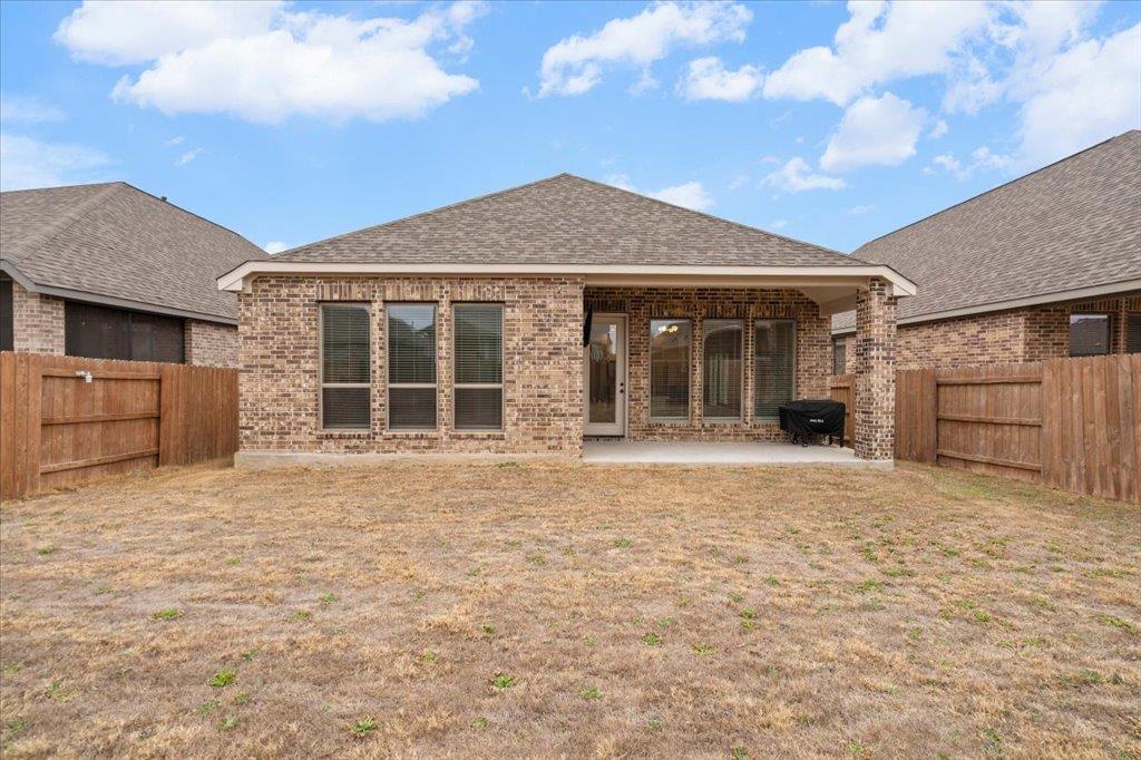 120 Plumbago Loop Property Photo 27