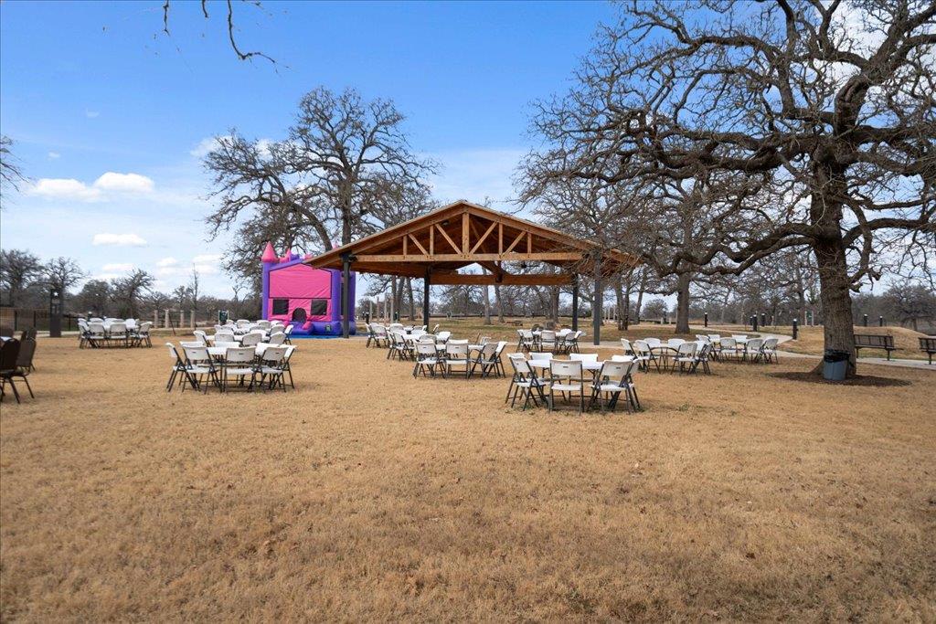 120 Plumbago Loop Property Photo 32
