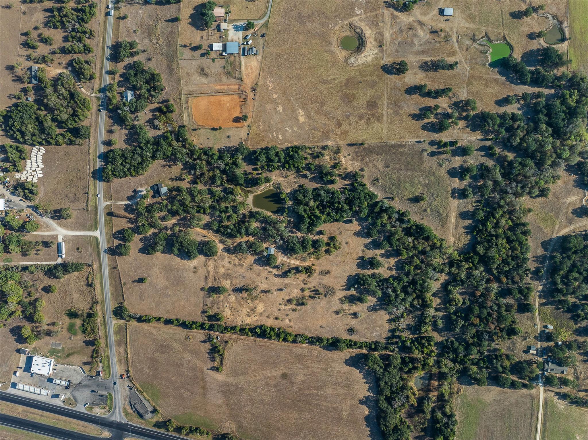 139 Fm 696 None Property Photo 21