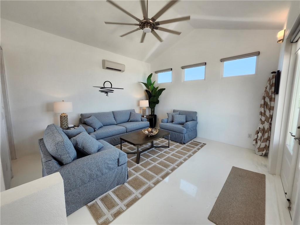 149 Porto Villageo Dr Property Photo 13