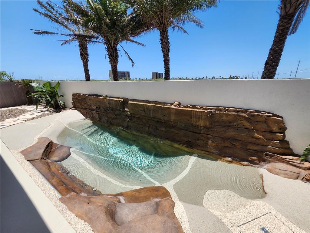 149 Porto Villageo Dr Property Photo 19