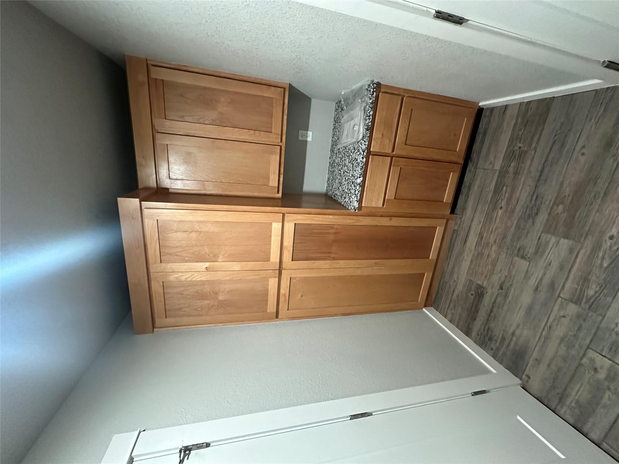 3102 Stonewall Dr #b Property Photo 8