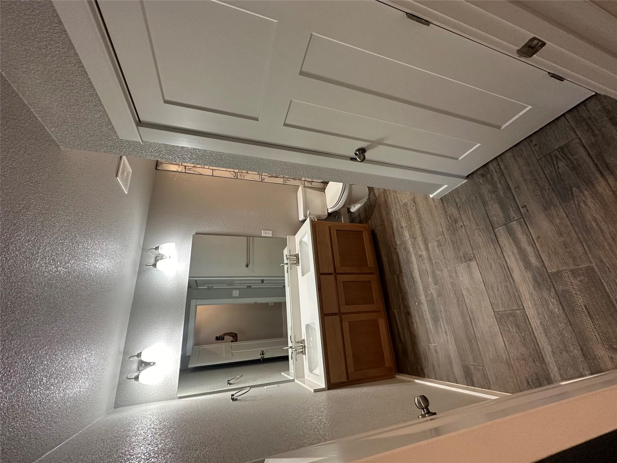 3102 Stonewall Dr #b Property Photo 9