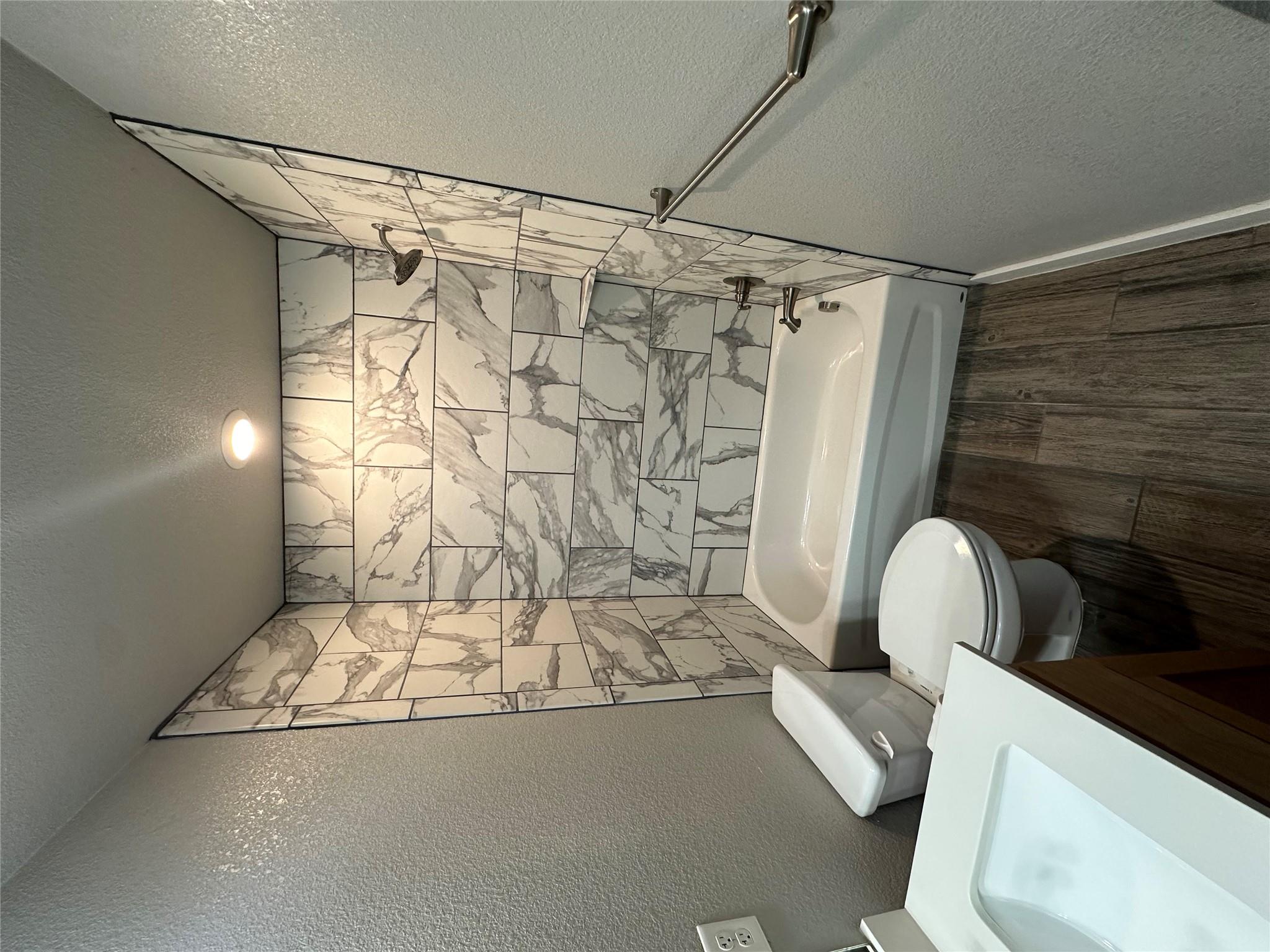3102 Stonewall Dr #b Property Photo 10