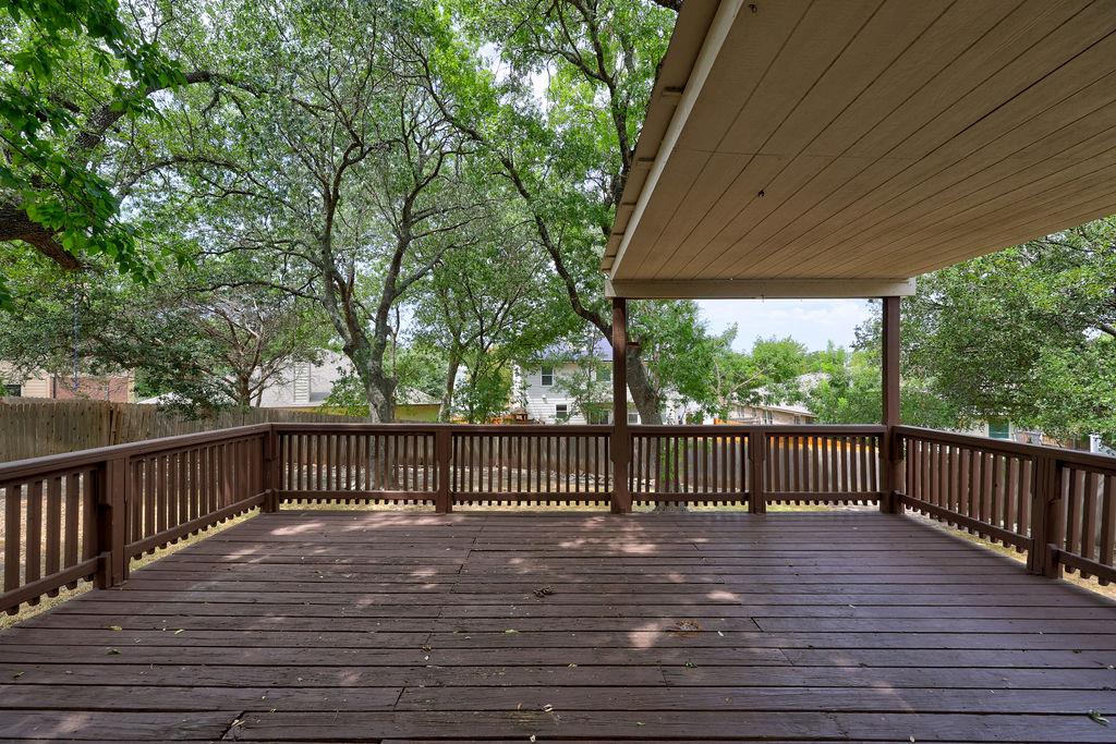 16608 Shipshaw River Dr Property Photo 29