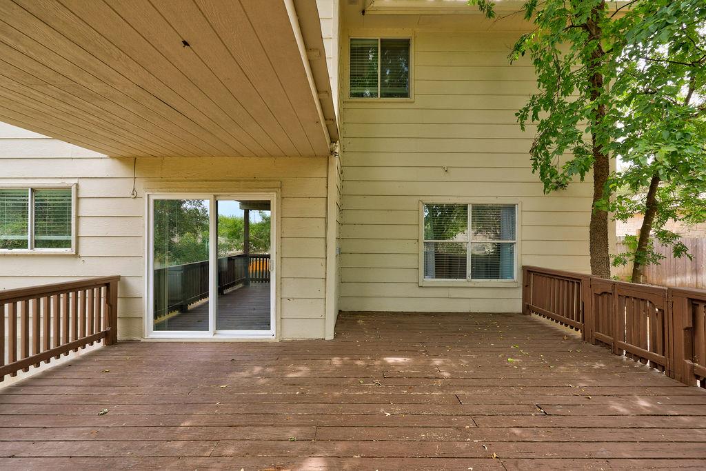 16608 Shipshaw River Dr Property Photo 30