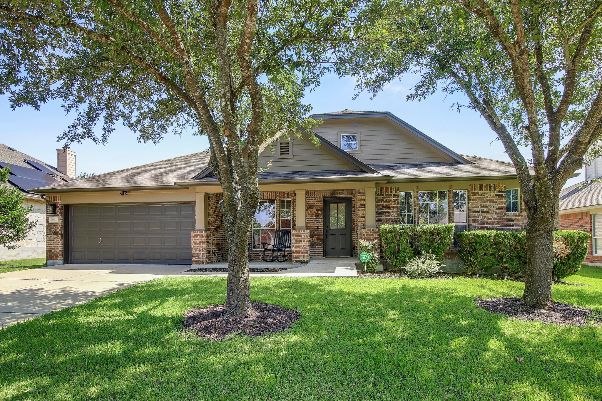 904 Oldwick Castle Way Property Photo 1