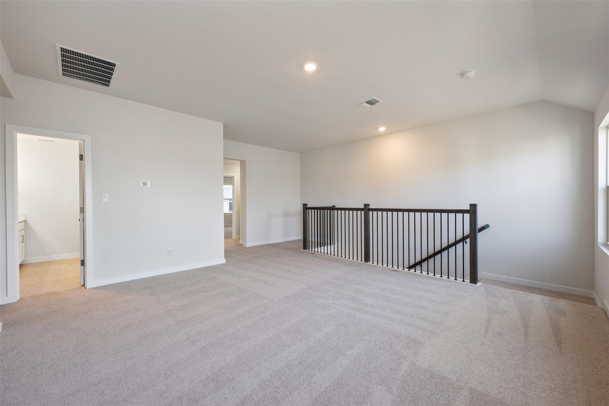 509 Redding Way Property Photo 26