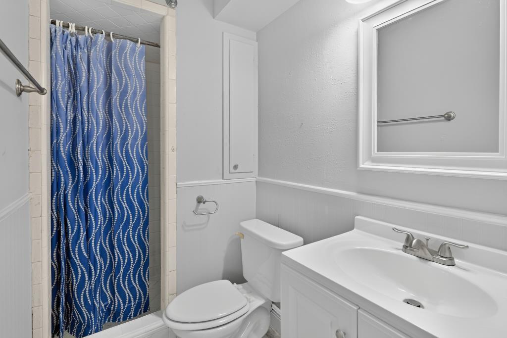 8602 Colonial Dr Property Photo 21