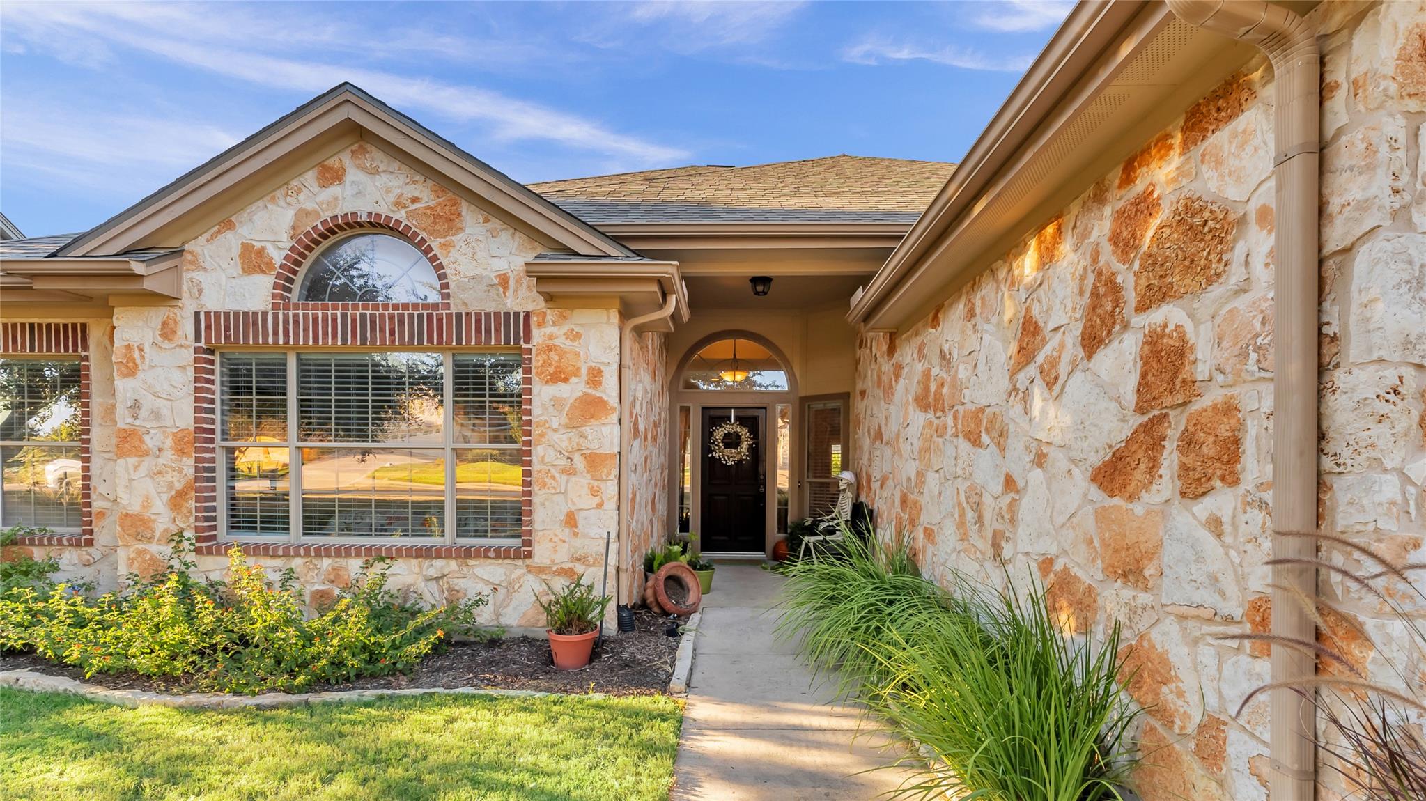 108 Natalies Pt Property Photo 3