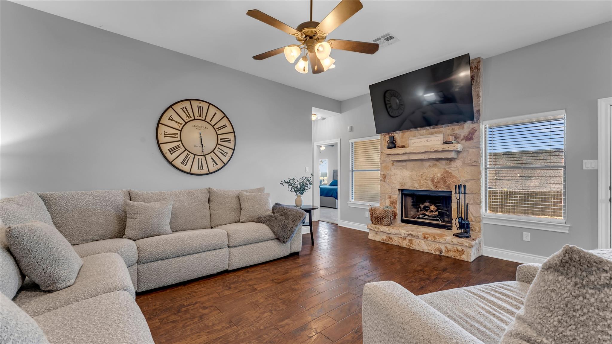 108 Natalies Pt Property Photo 6