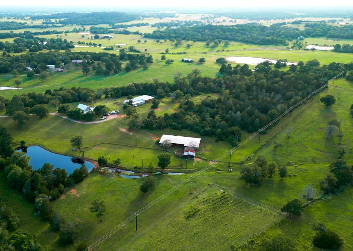 1163 Private Road 6002 Property Photo