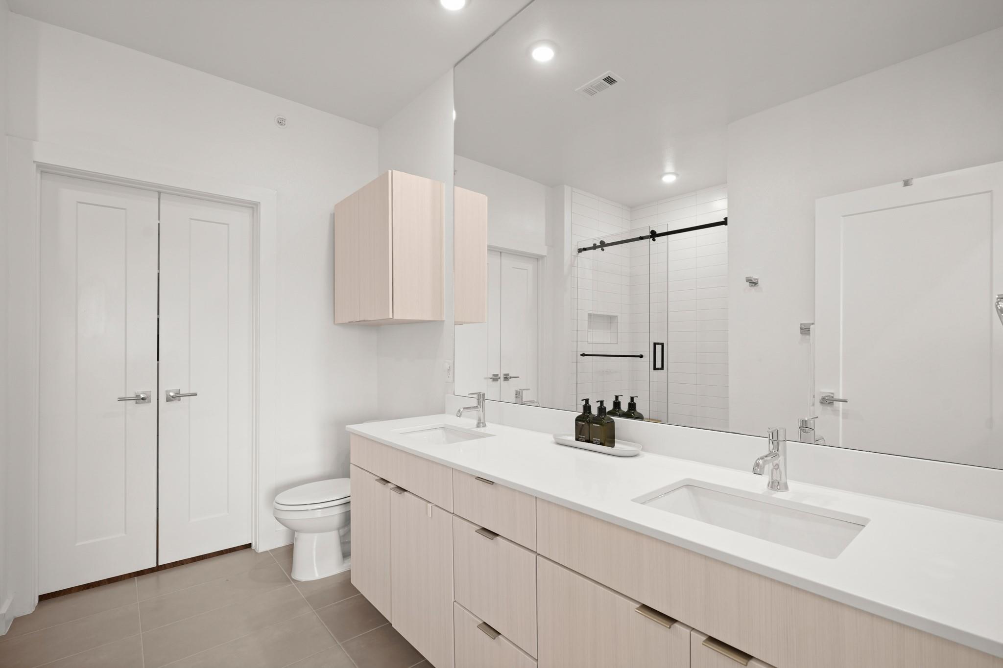 4802 S Congress Ave #524 Property Photo 12