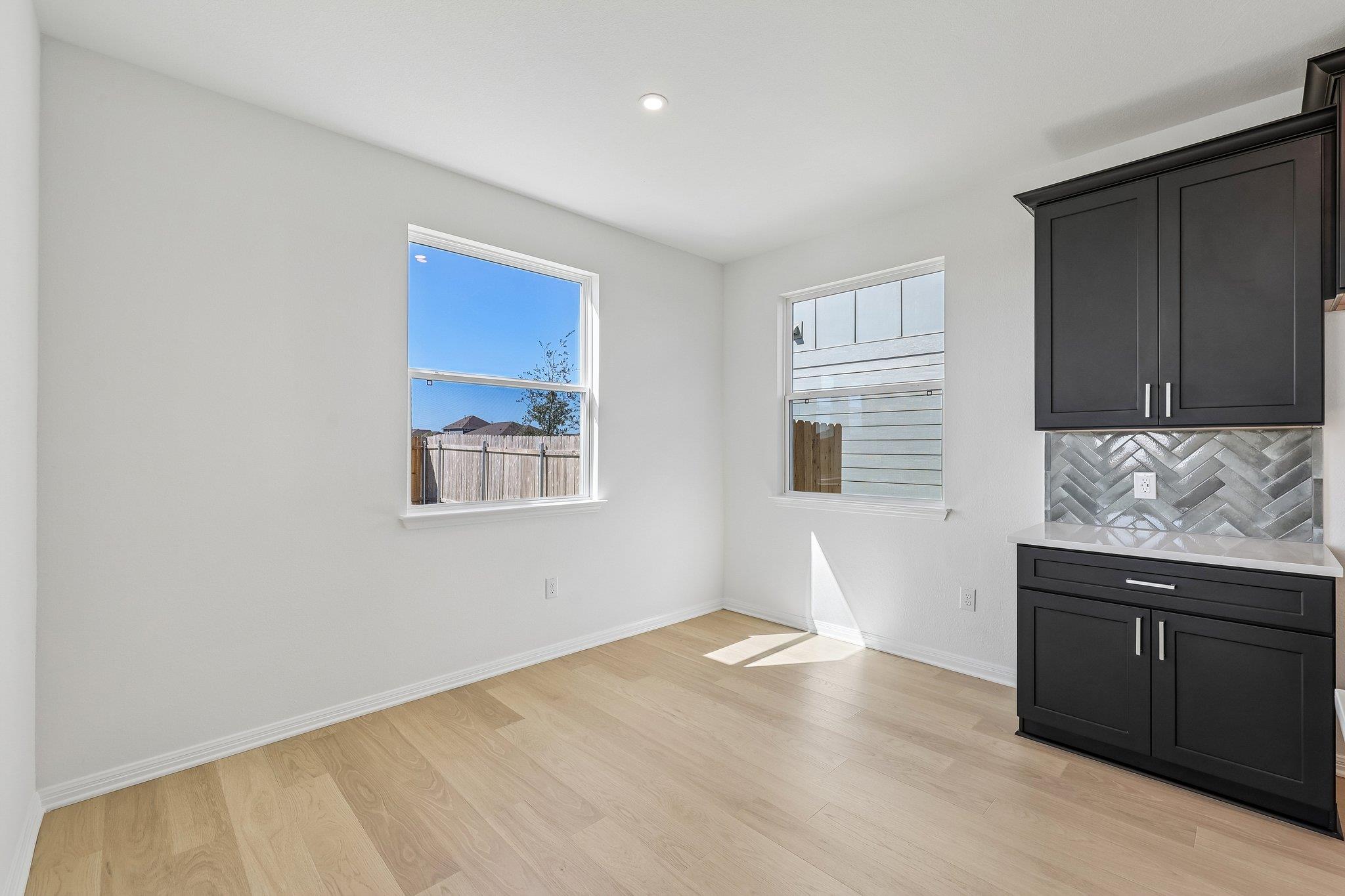 311 Young St Property Photo 5