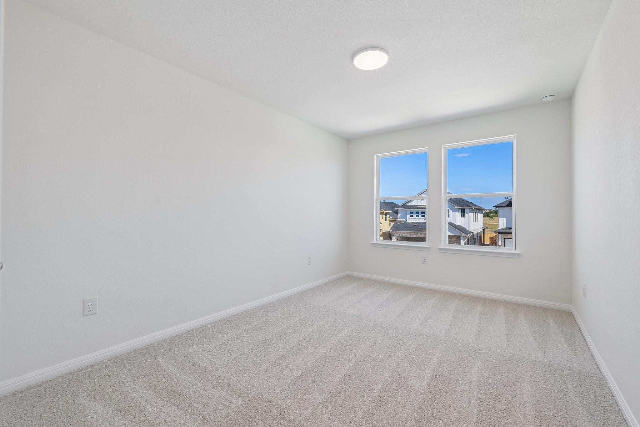 311 Young St Property Photo 19