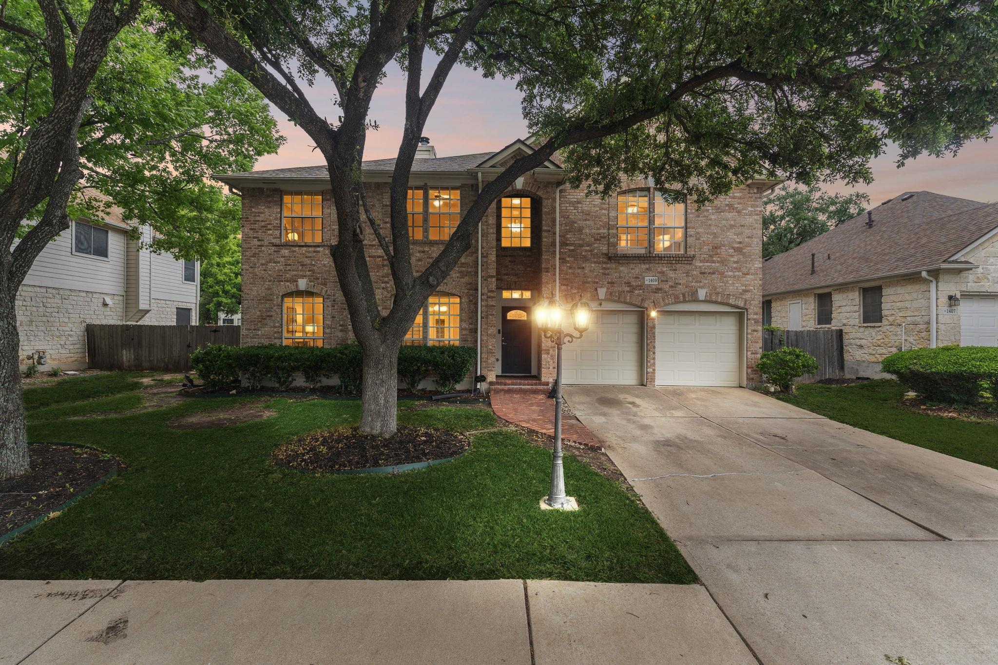 1409 Deer Horn Dr Property Photo 3