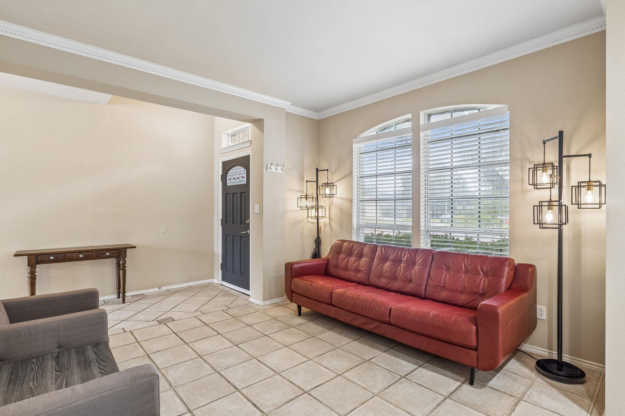 1409 Deer Horn Dr Property Photo 7