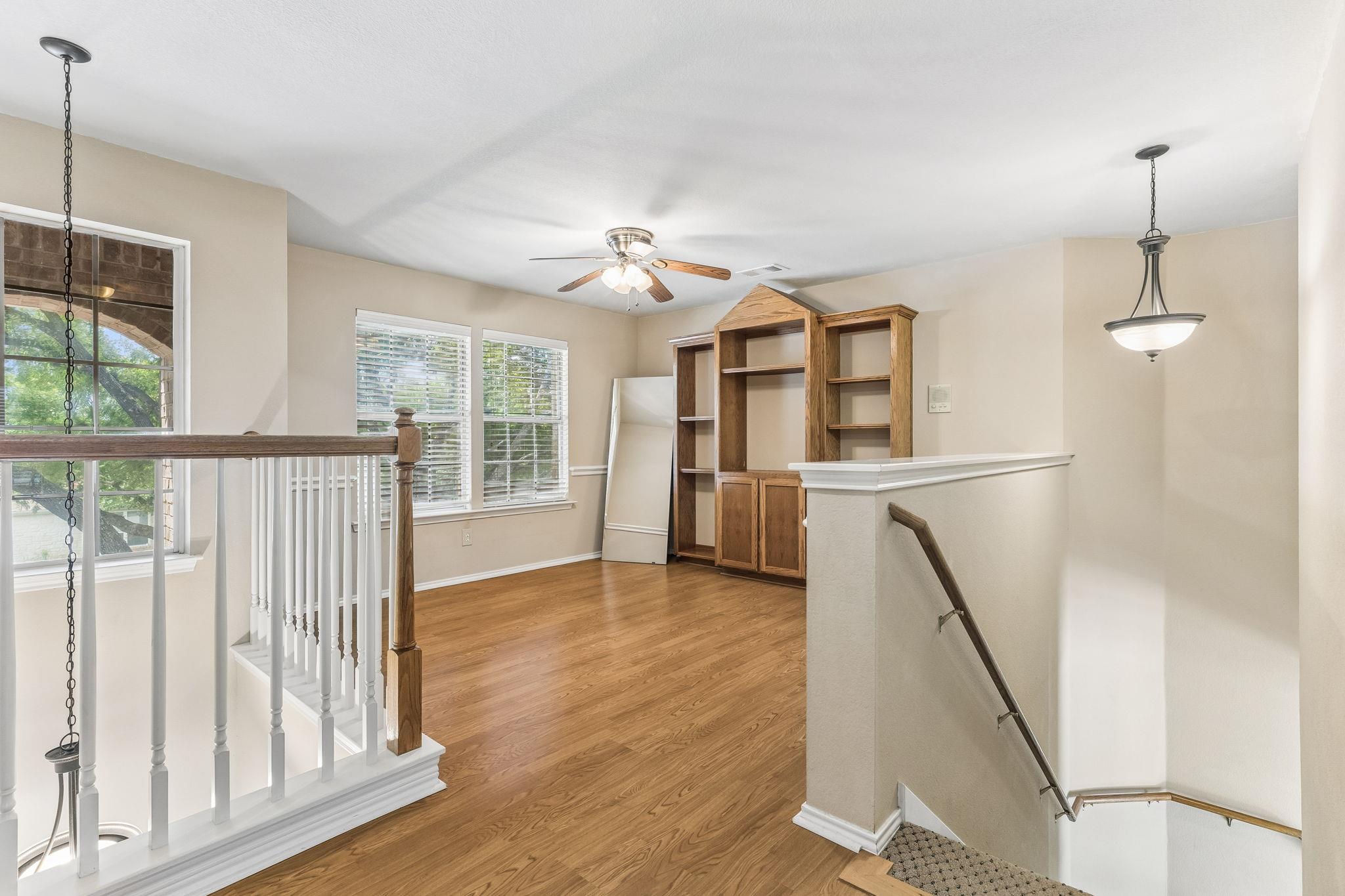 1409 Deer Horn Dr Property Photo 17