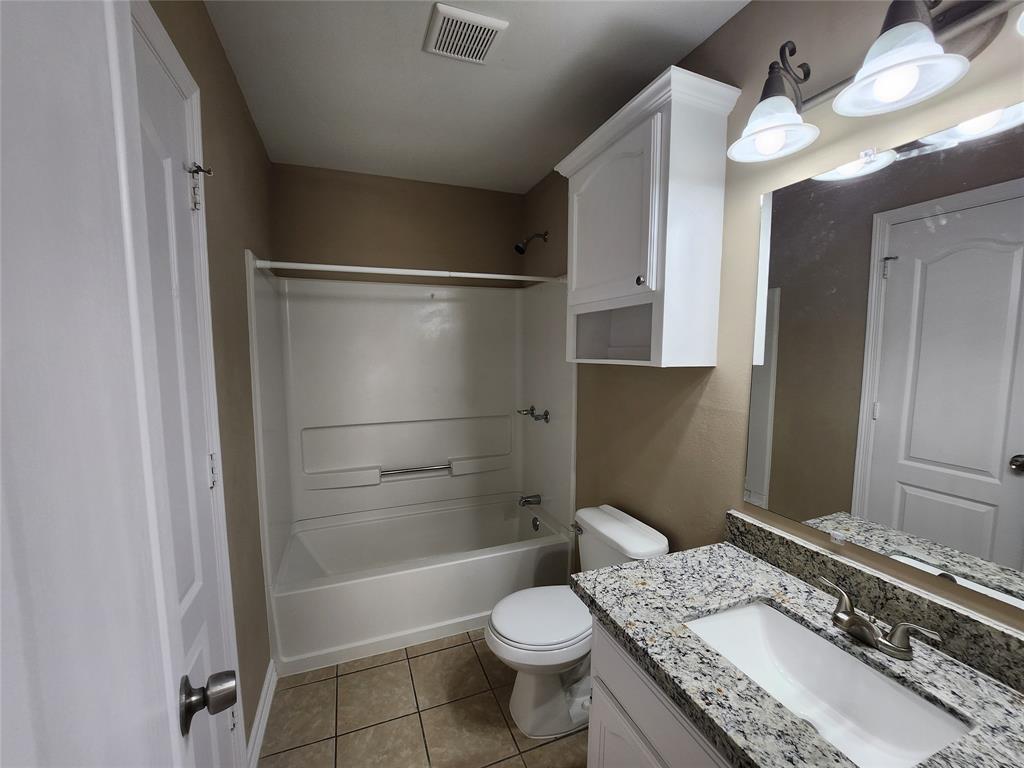 7609 Villa Rama South St #4 Property Photo 9