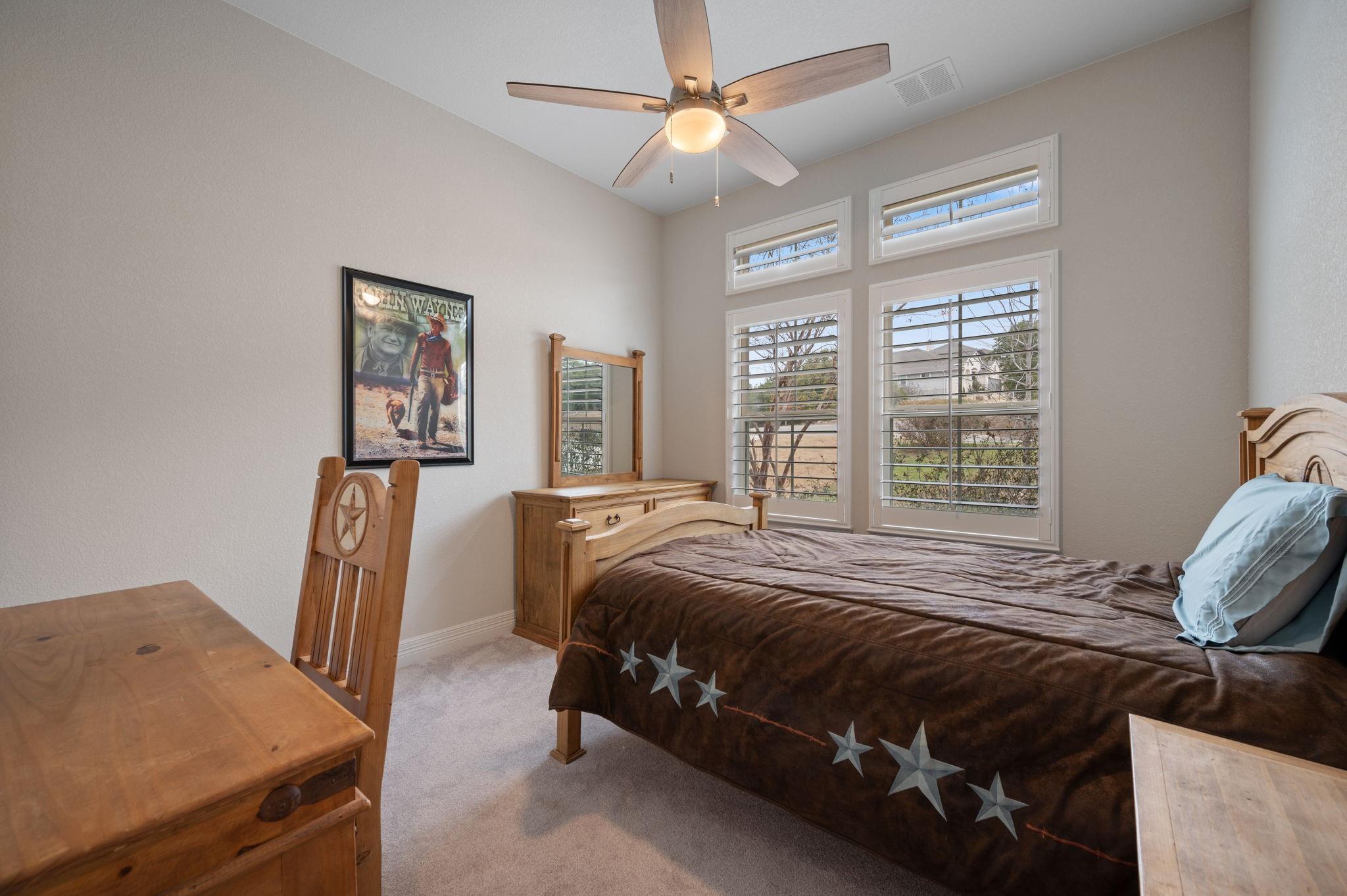 128 Woodway Bnd Property Photo 22