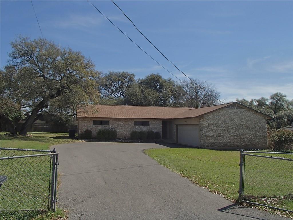 708 Oak Crest Ln Property Photo