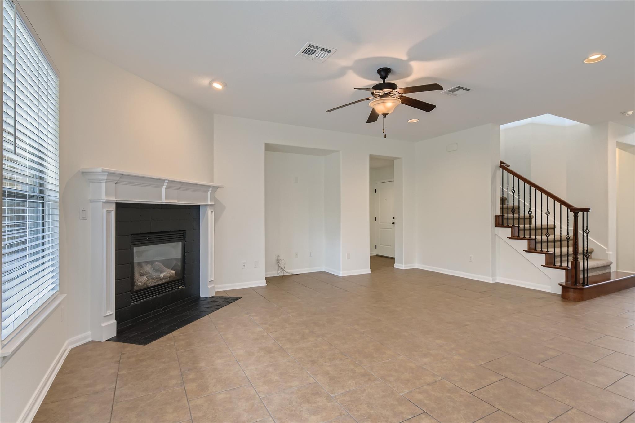 12609 Calistoga Way Property Photo 11