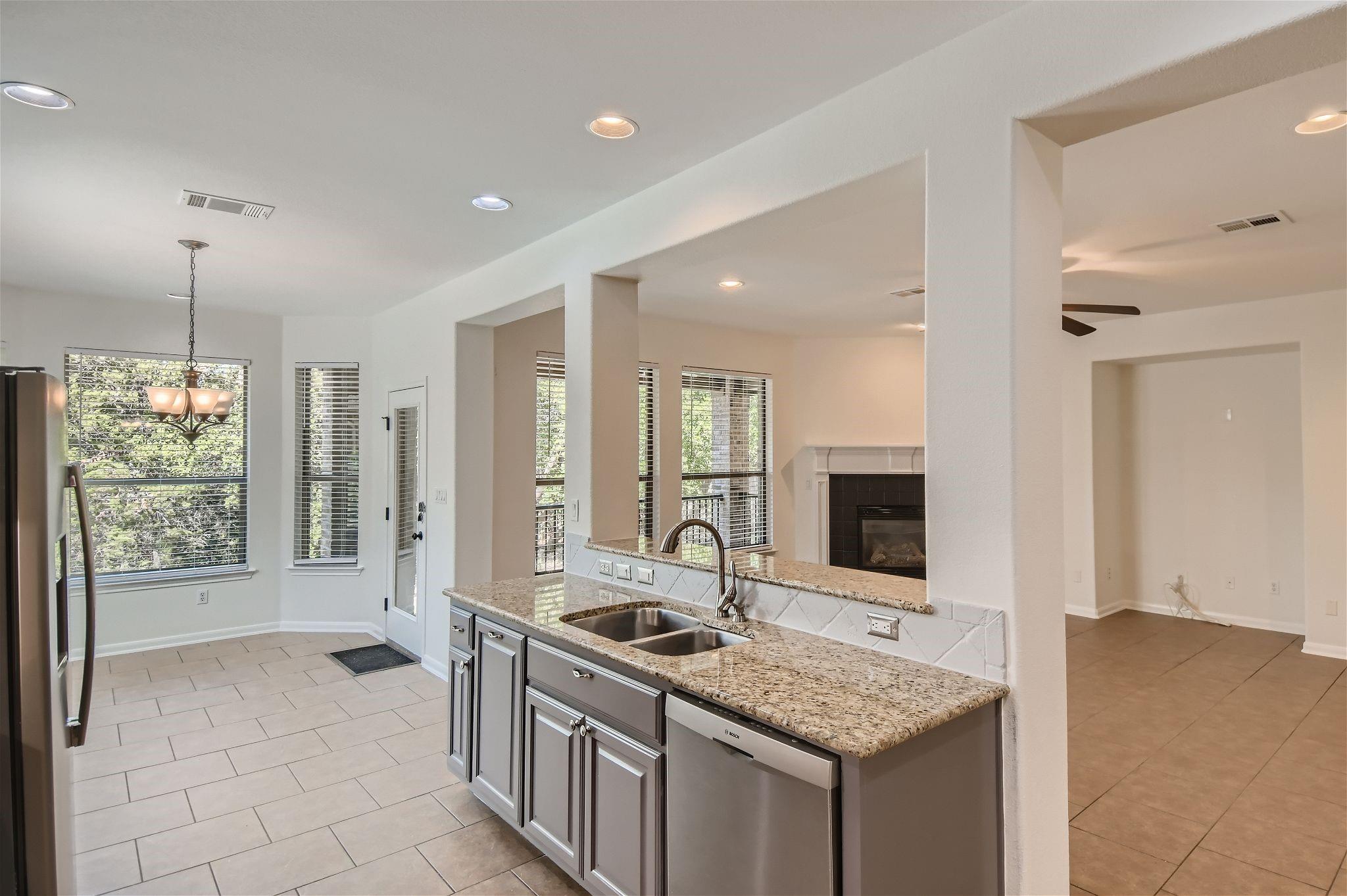 12609 Calistoga Way Property Photo 15