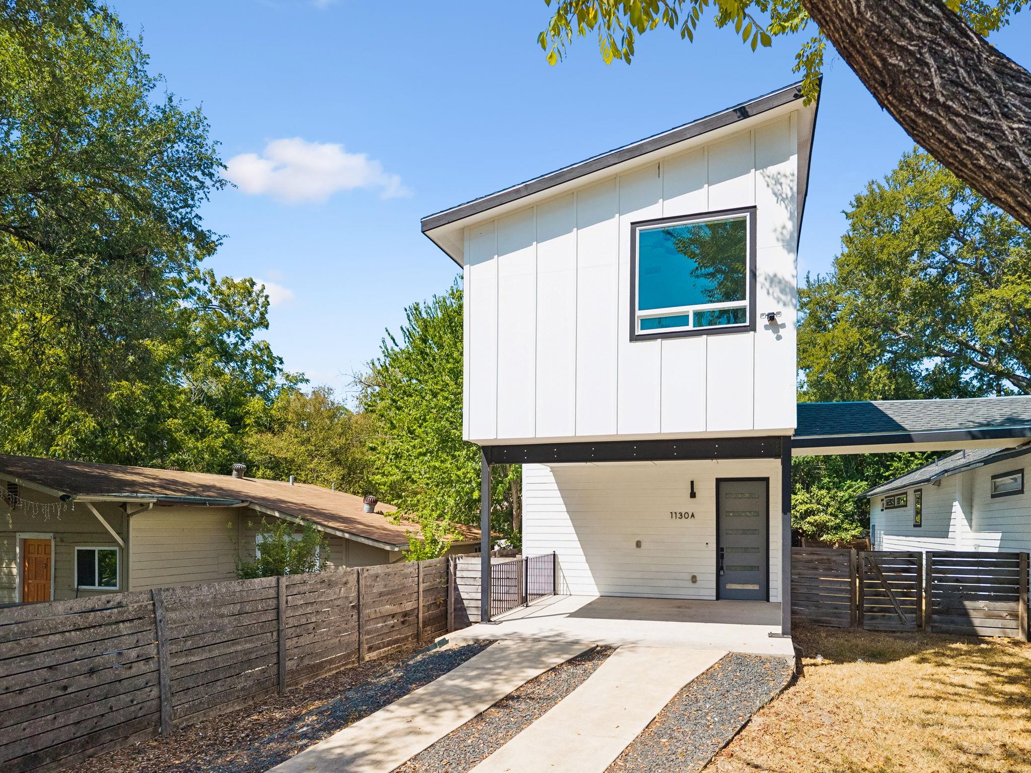 1130 Spur St #a Property Photo 2