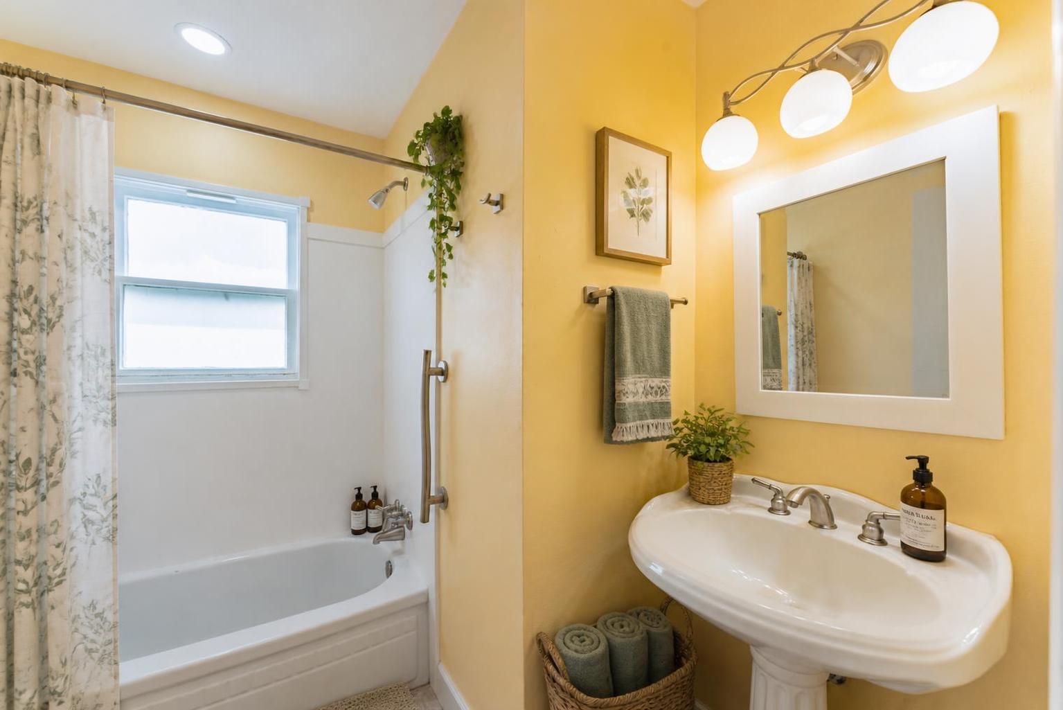 106 N Avenue C None Property Photo 18
