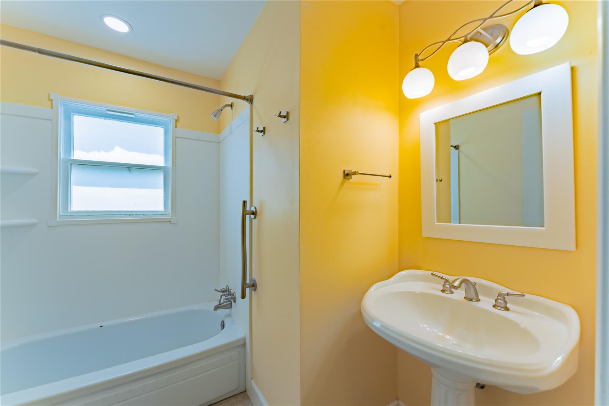 106 N Avenue C None Property Photo 19