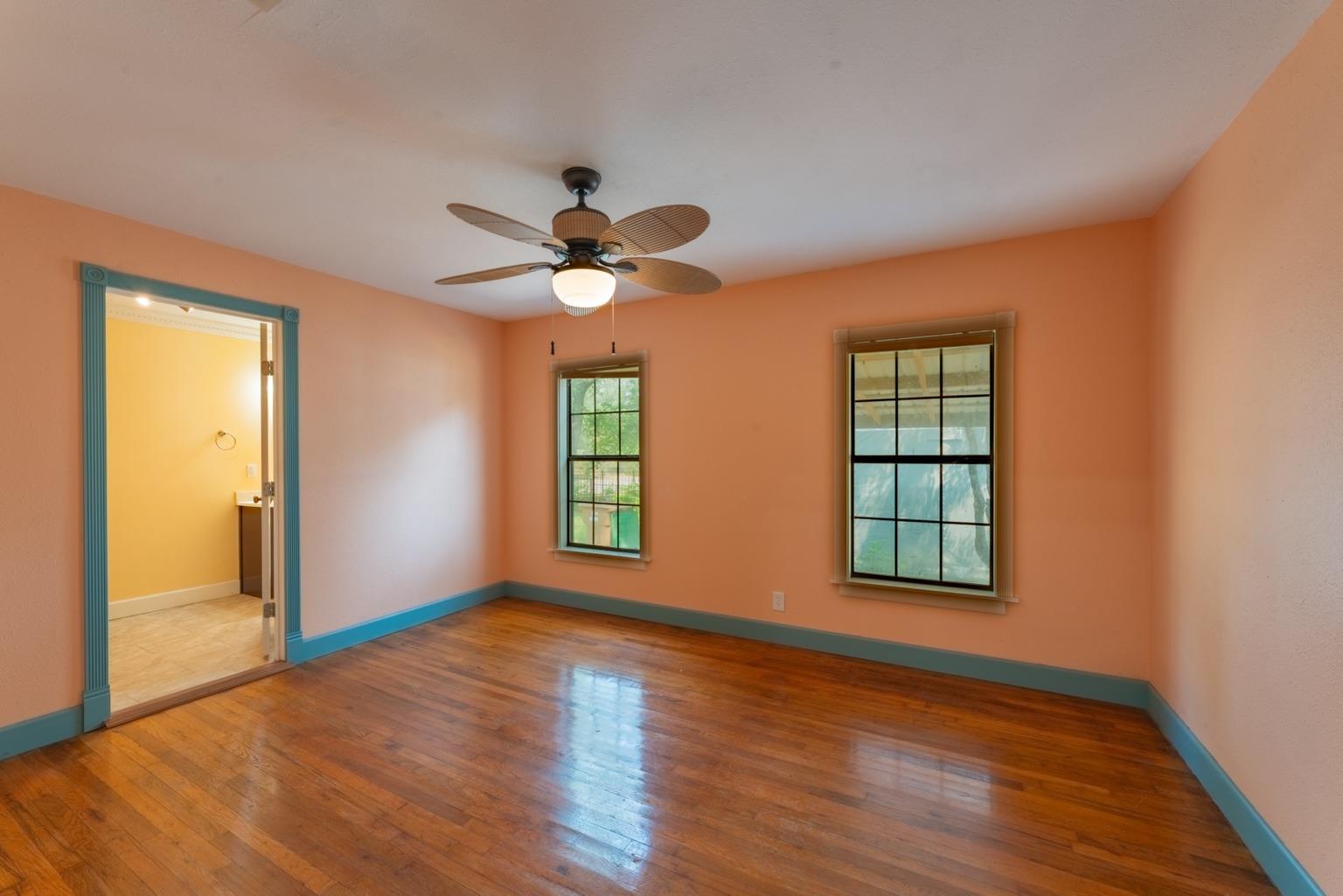 106 N Avenue C None Property Photo 21