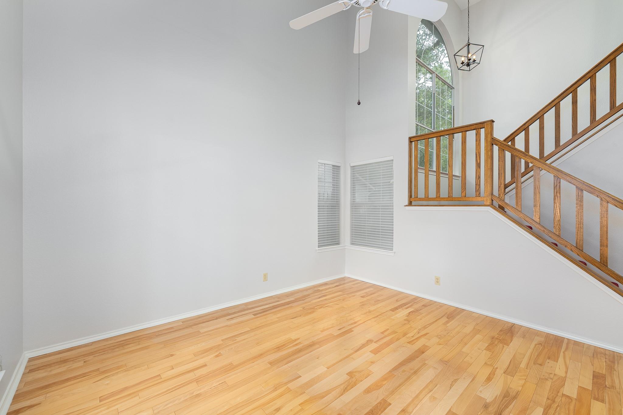 9106 Marybank Dr Property Photo 7