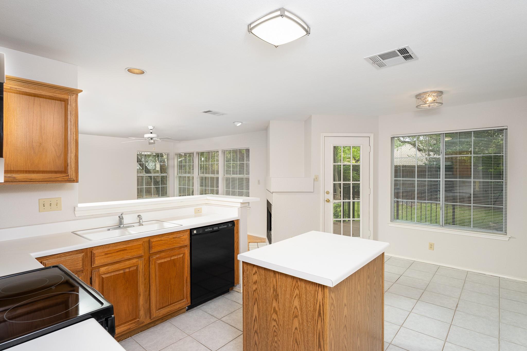 9106 Marybank Dr Property Photo 13