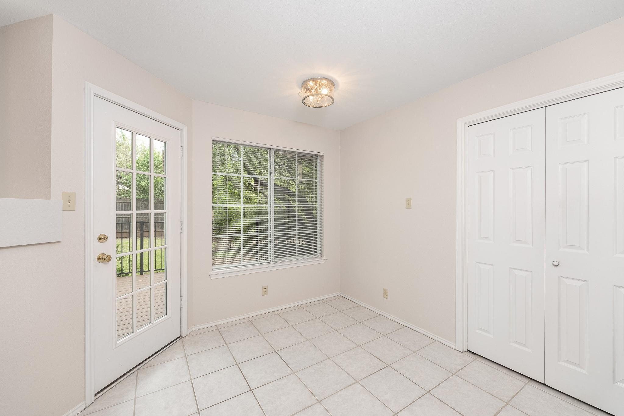 9106 Marybank Dr Property Photo 15